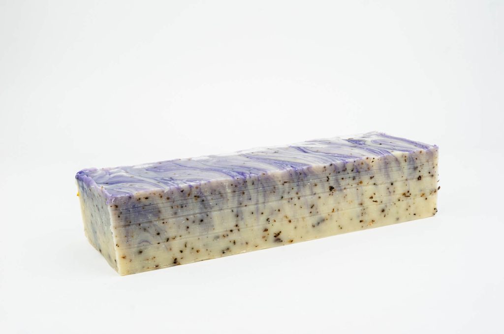 Calup de săpun natural cu lavandă și argilă albă