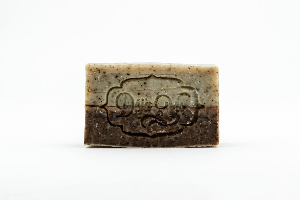 Săpun natural cu ceai verde, anason și ceai negru