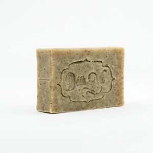 Natural shampoo with nettle and castor oil