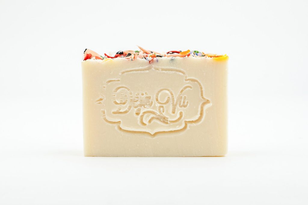 Alba Rosa - Săpun natural cu ulei esențial de trandafir 1